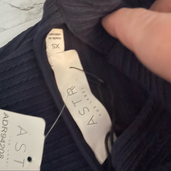 *ASTR* The Label Nordstrom Navy Ribbed Bodycon Dress NWT - Picture 13 of 14
